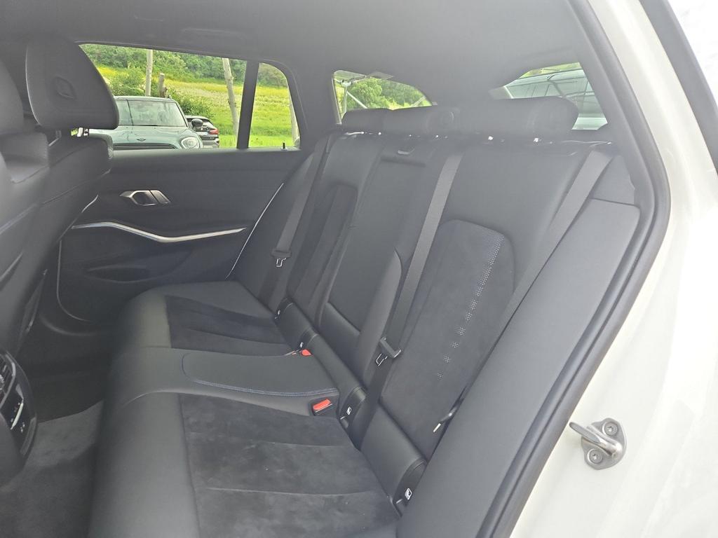 BMW Serie 3 320d Touring mhev 48V Msport xdrive auto