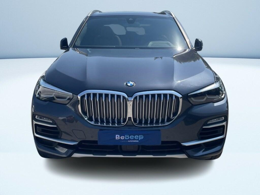 BMW X5 xdrive30d mhev 48V xLine auto