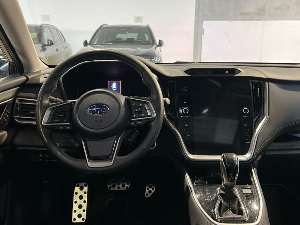 Subaru Outback 2.5i Premium lineartronic