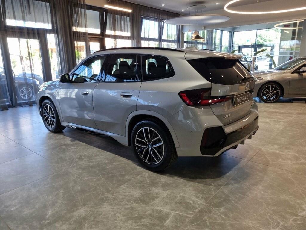 BMW iX1 30 xdrive Msport