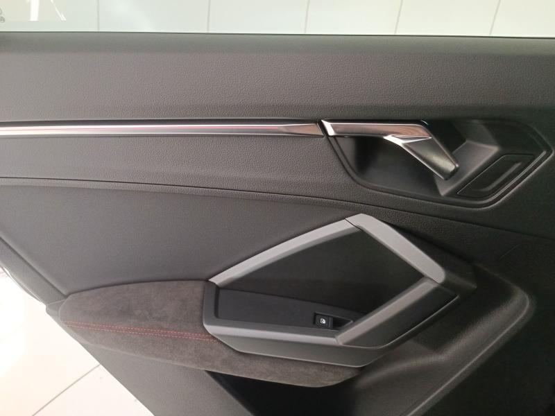 Audi RS Q3 2.5 Quattro S tronic