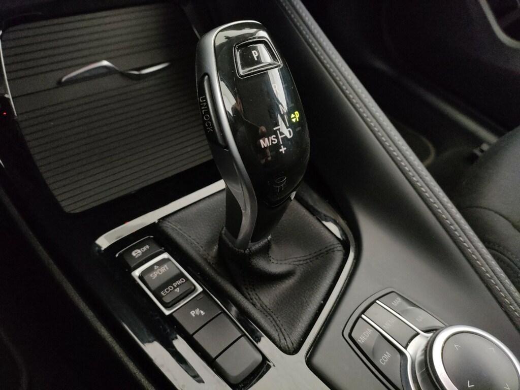 BMW X2 sdrive18d Advantage auto