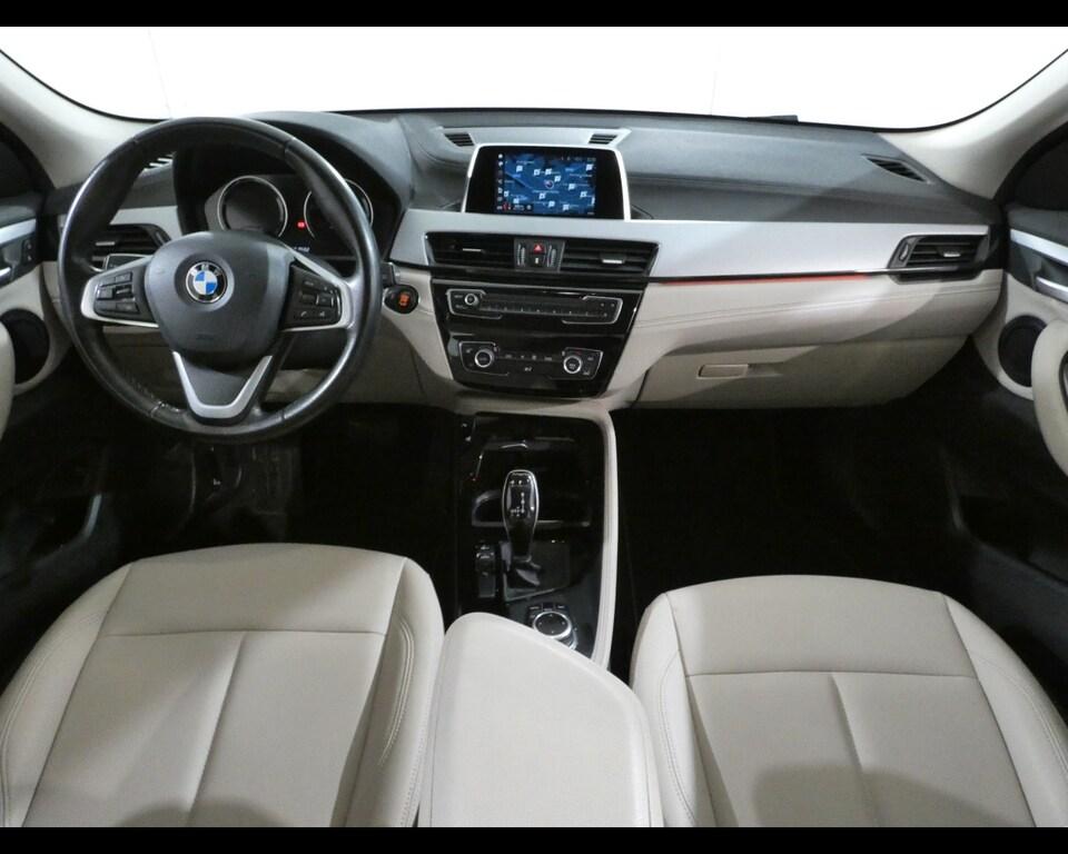BMW X2 sdrive18d Business X auto
