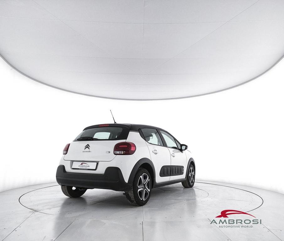 Citroen C3 1.2 puretech Shine s&s 83cv my18