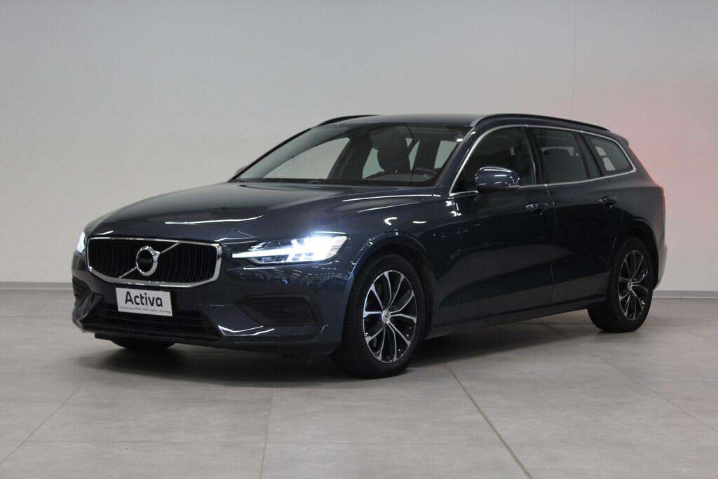 Volvo V60 2.0 B4 Momentum Business auto