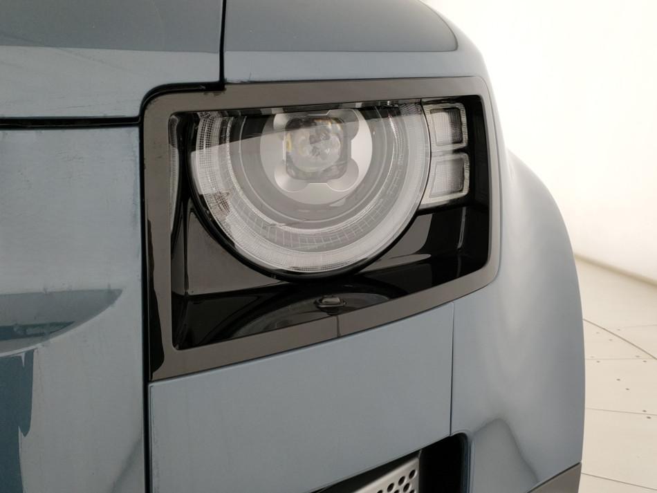 Land Rover Defender 130 3.0d i6 mhev Outbound awd 300cv auto 5p.ti