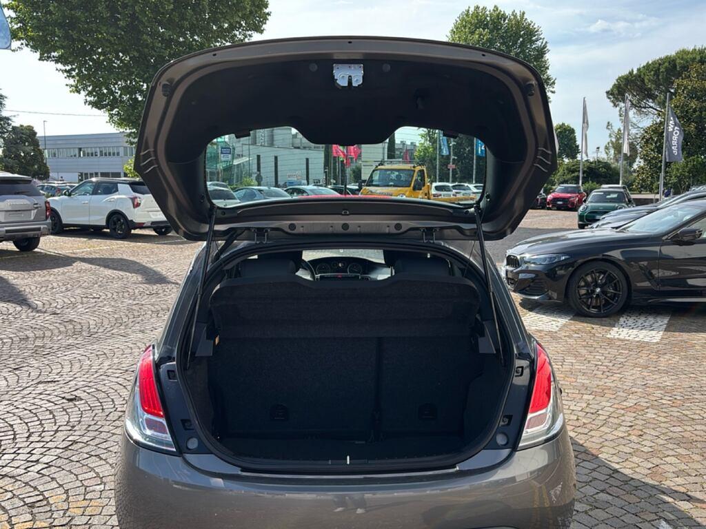 Lancia Ypsilon 1.2 8v Elefantino s&s 69cv E6