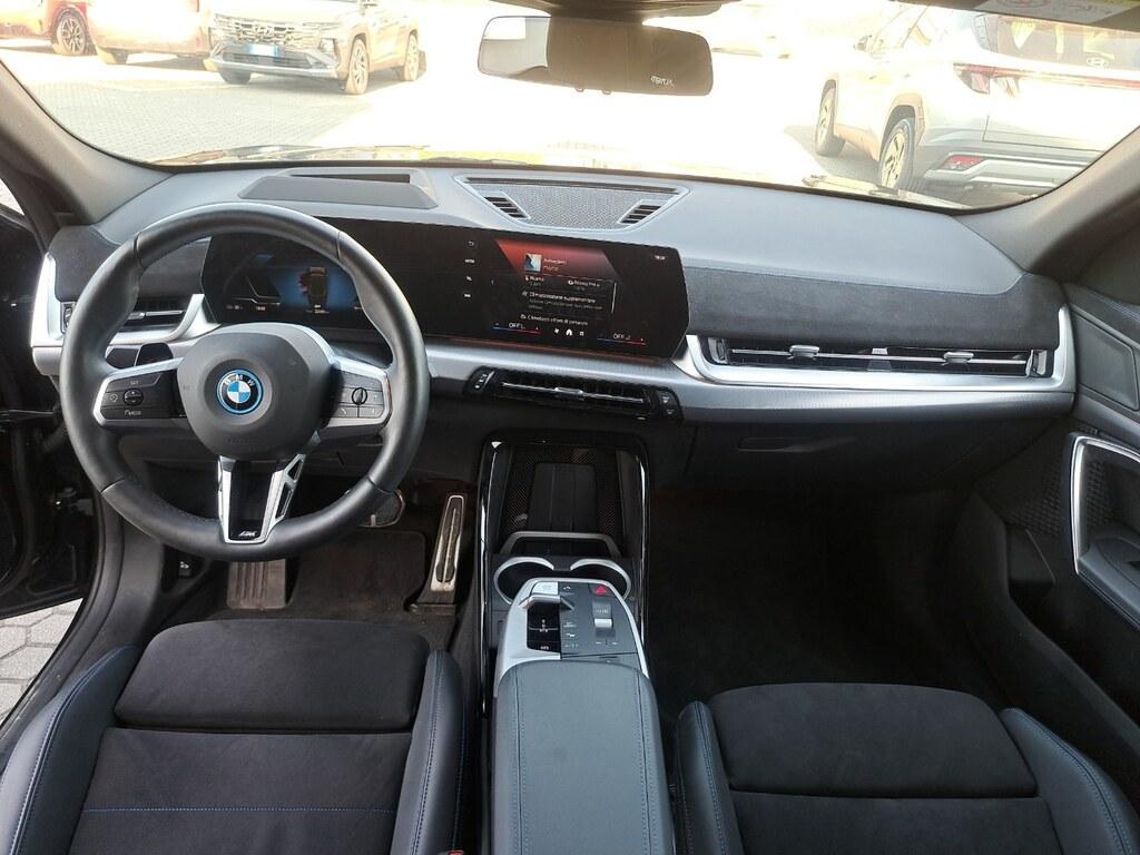 BMW iX2 edrive 20 MSport Pro