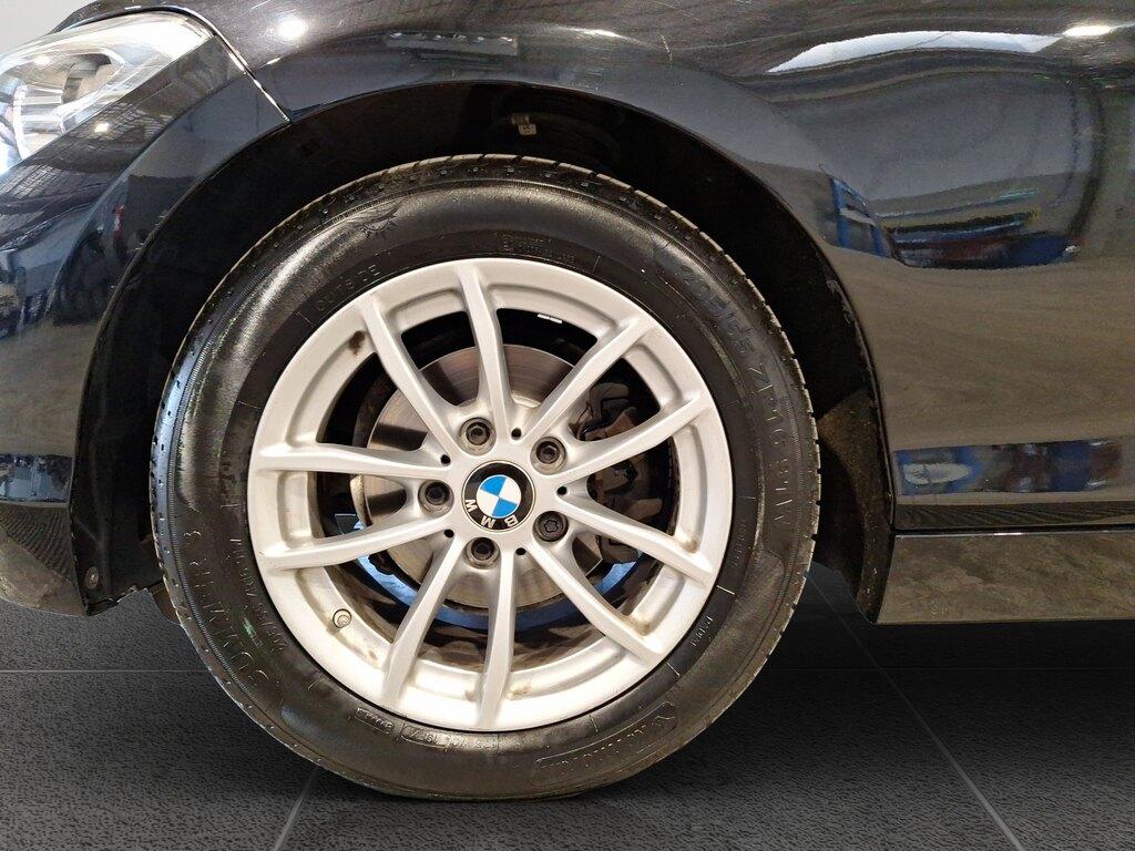 BMW Serie 1 118d Advantage 5p auto