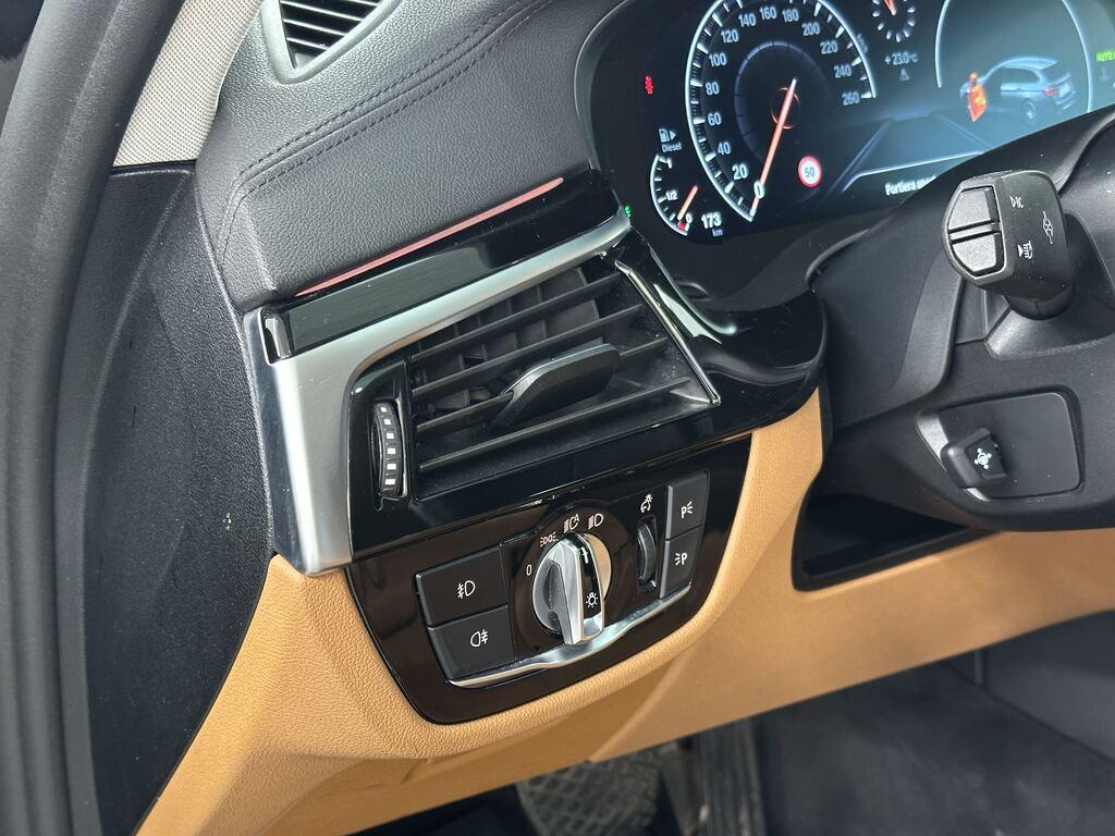 BMW Serie 5 520d Touring Luxury