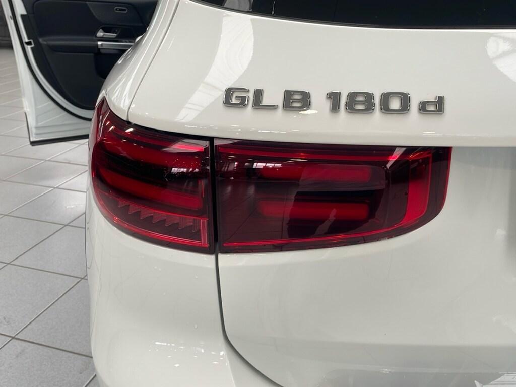 Mercedes GLB 180 d Progressive Advanced auto