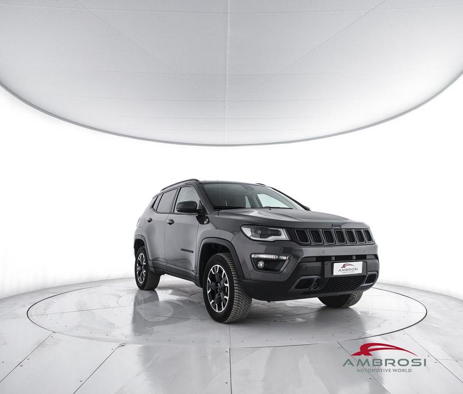 Jeep Compass 1.3 turbo t4 phev Trailhawk 4xe at6