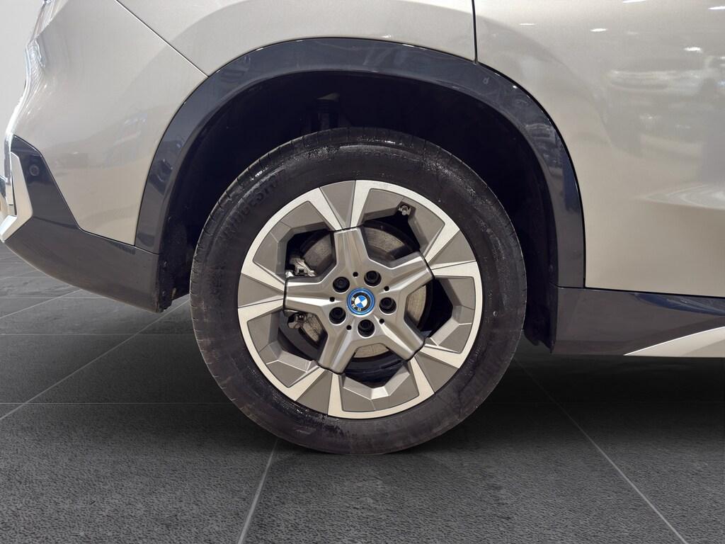 BMW iX1 edrive 20 X-Line