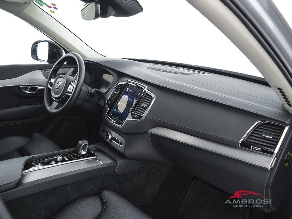 Volvo XC90 2.0 b5 Core awd 7p.ti auto