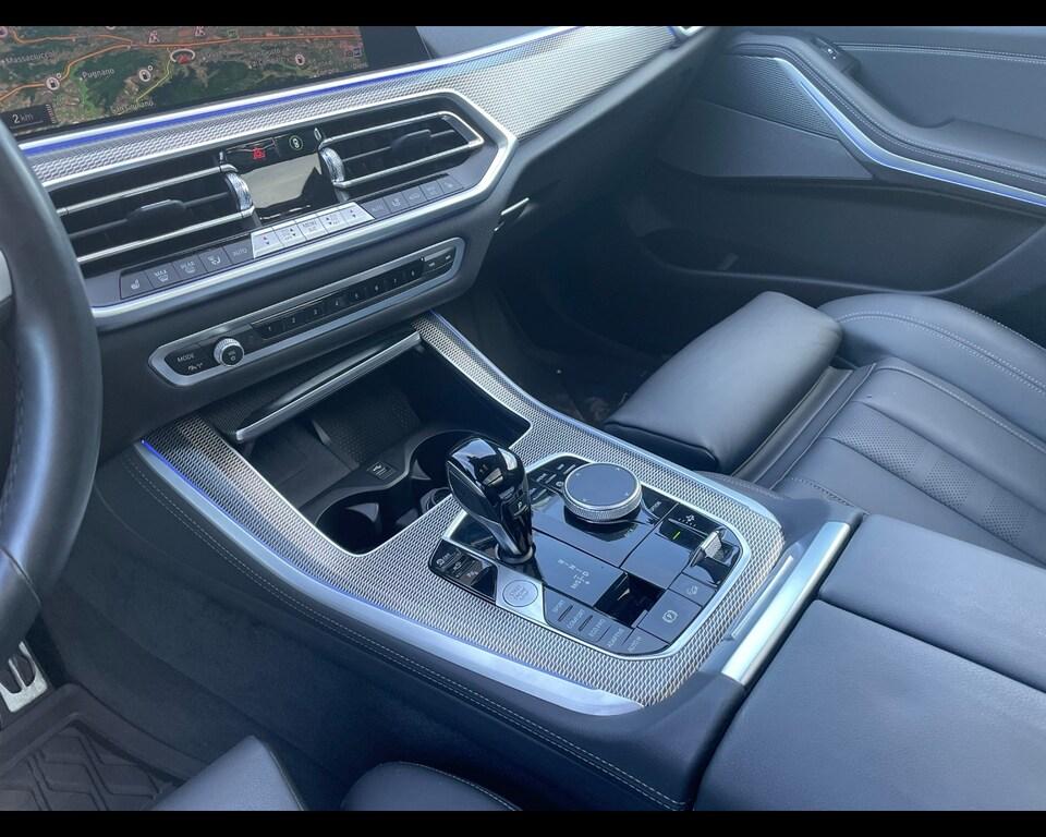 BMW X5 xdrive40d mhev 48V Msport auto