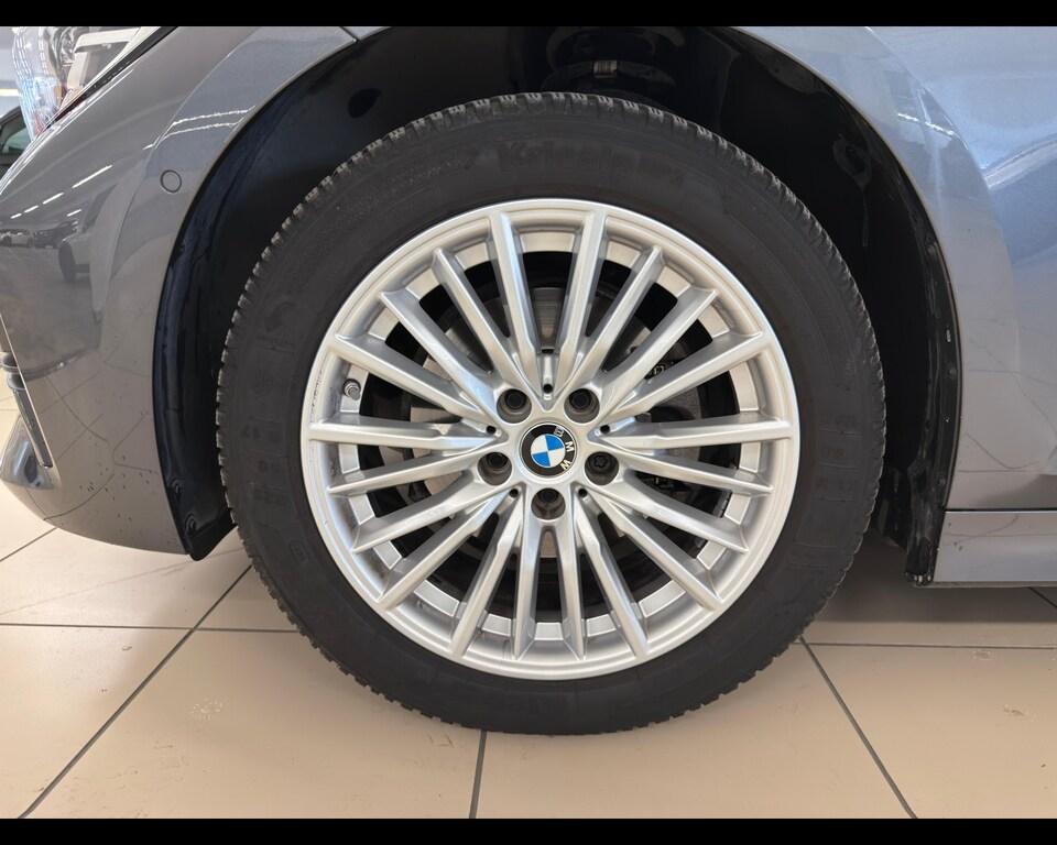 BMW Serie 3 320d Touring mhev 48V xdrive Luxury auto
