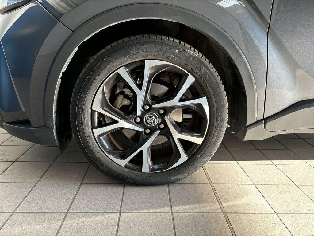 Toyota C-HR 2.0h More Business e-cvt