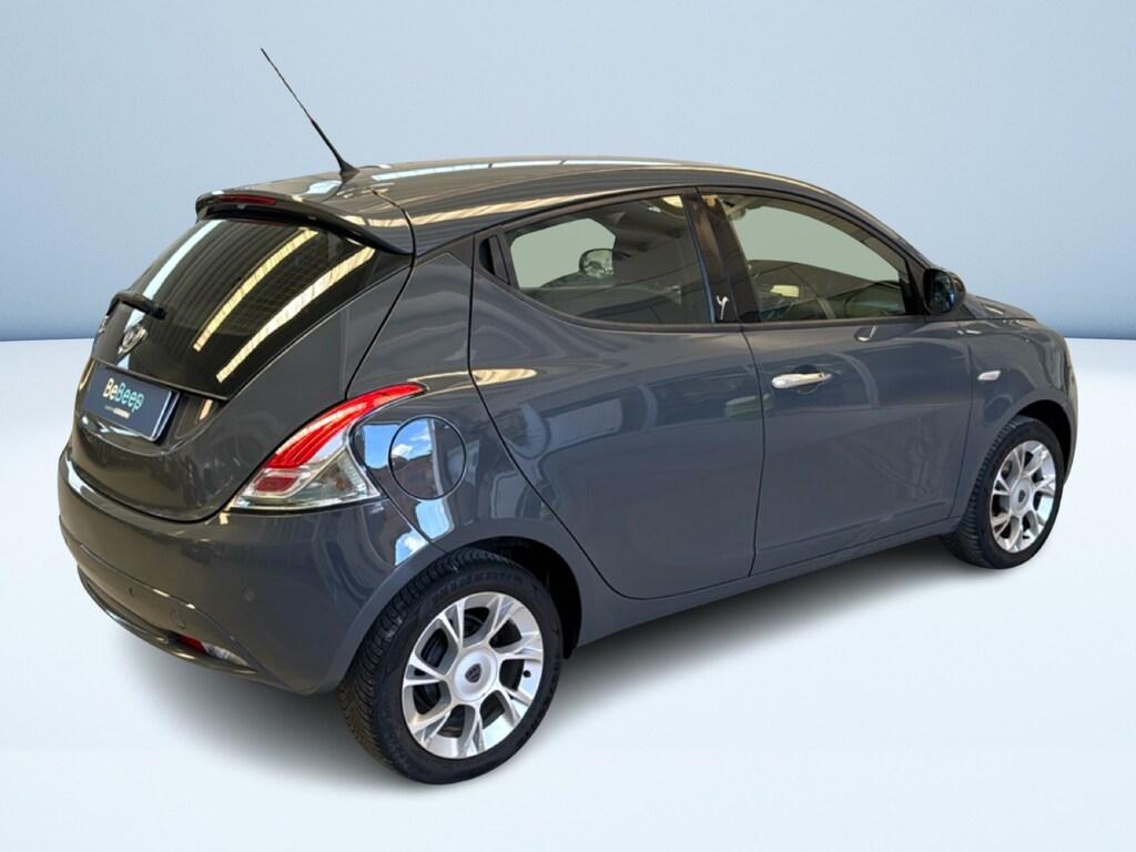 Lancia Ypsilon 1.2 8v Gold s/CL 69cv E6