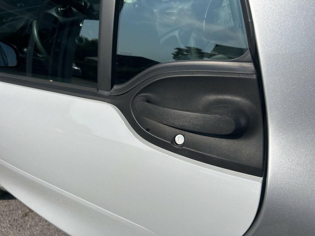 Smart fortwo eq Pure 22kW