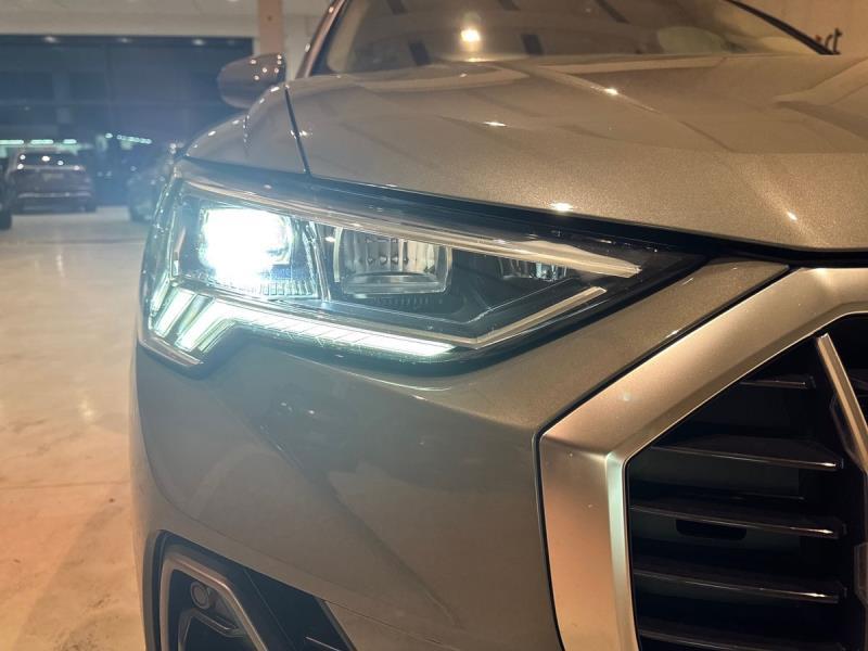 Audi Q3 35 2.0 tdi Business Advanced s-tronic