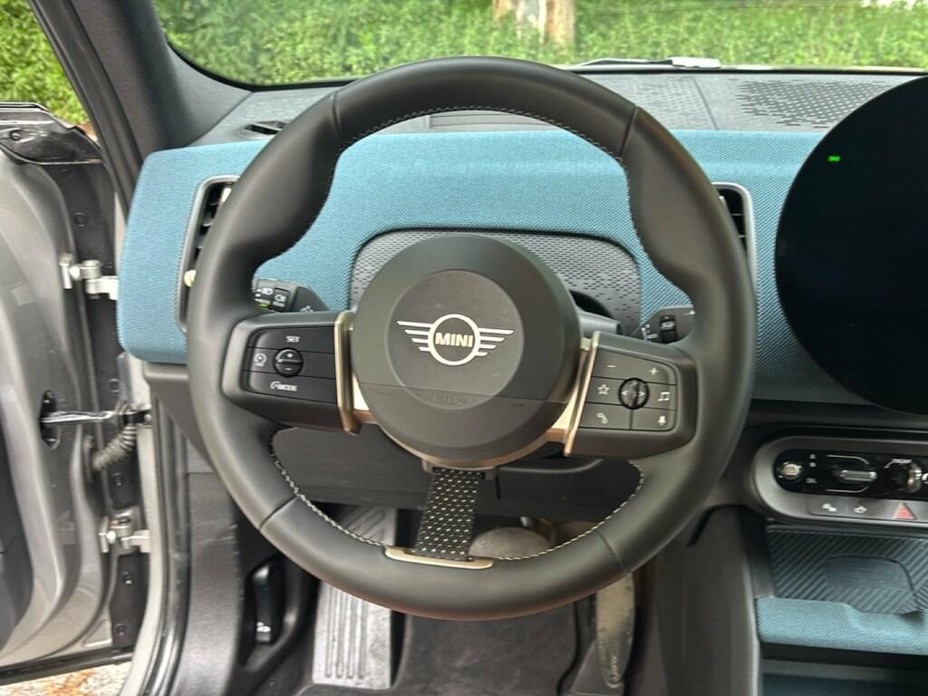 Mini Mini Countryman 2.0 48V D Favoured auto
