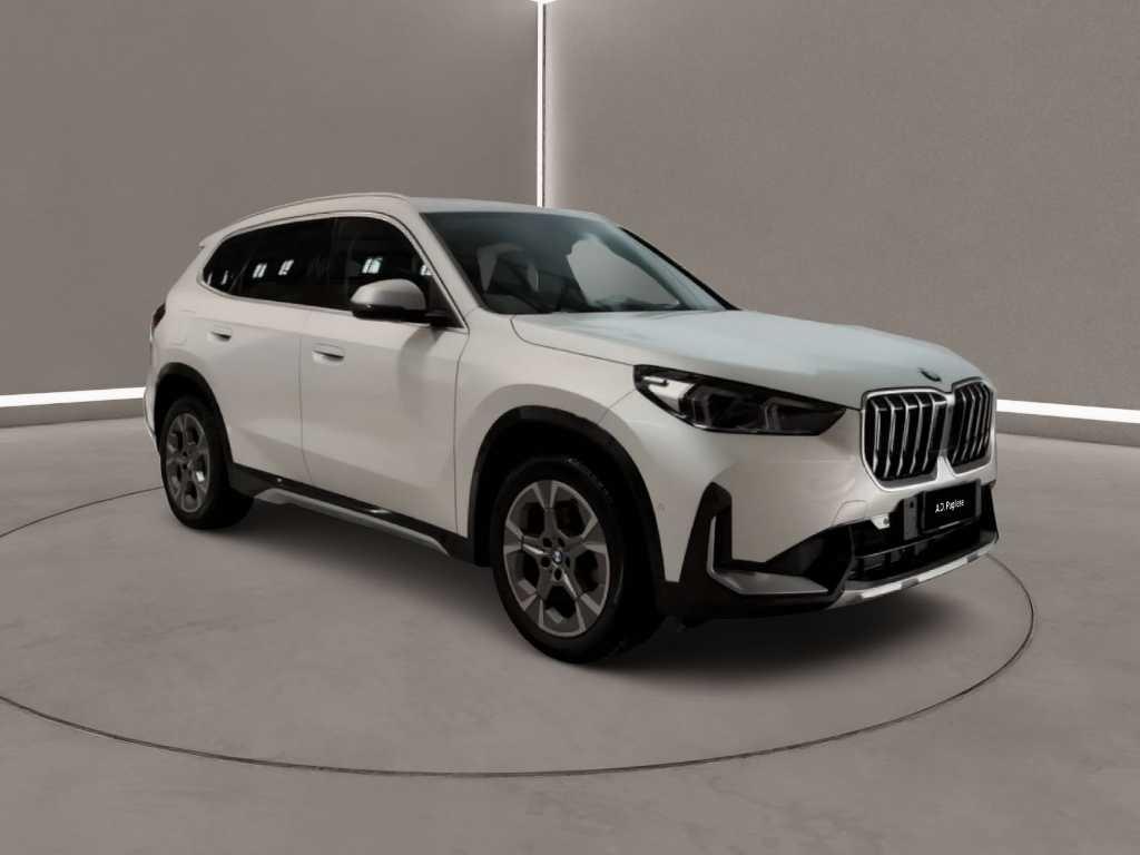 BMW X1 xdrive20d mhev 48V X-Line auto