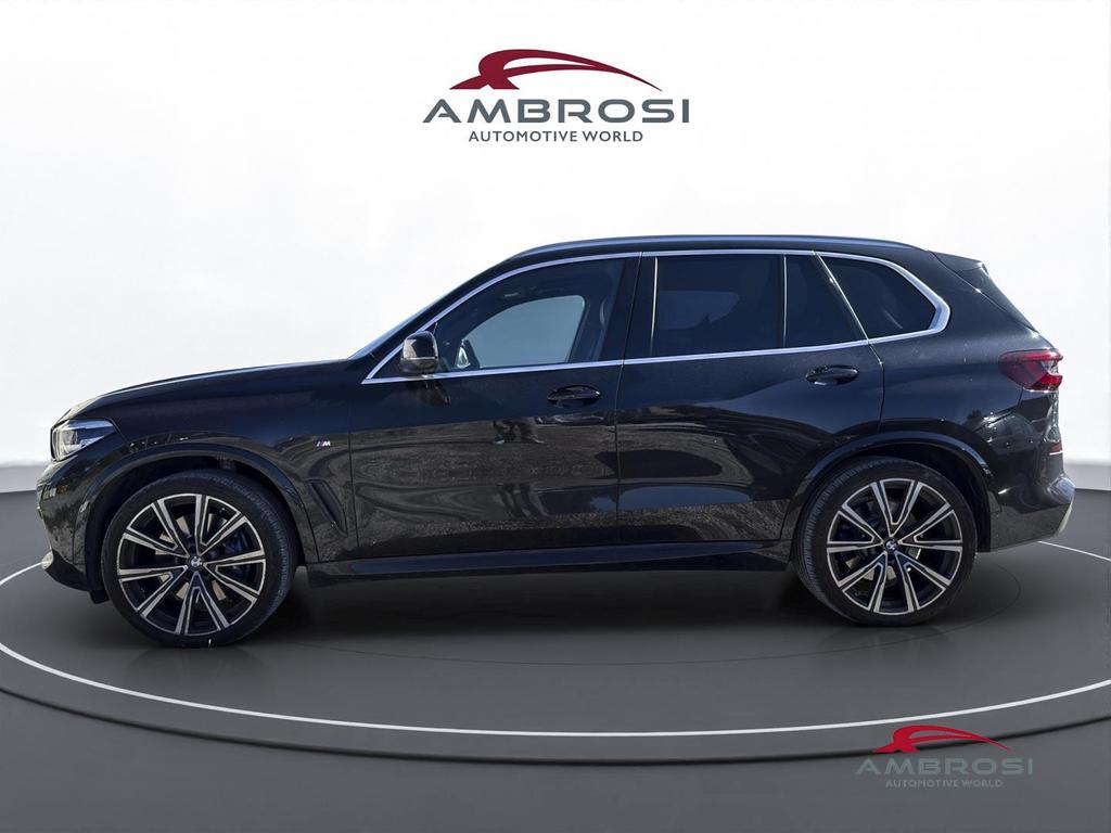 BMW X5 xdrive40d mhev 48V Msport auto