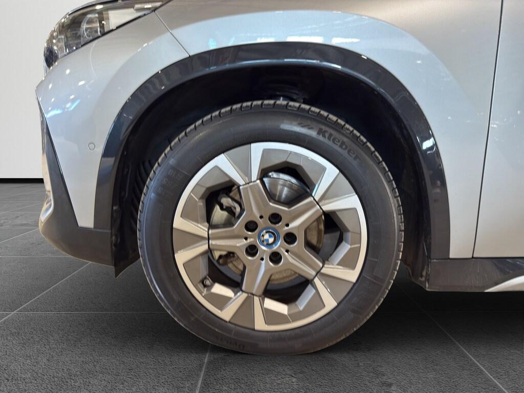 BMW iX1 edrive 20 X-Line