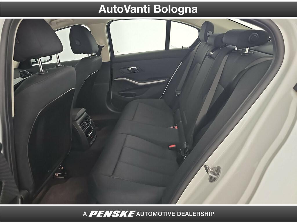 BMW Serie 3 316d mhev 48V auto