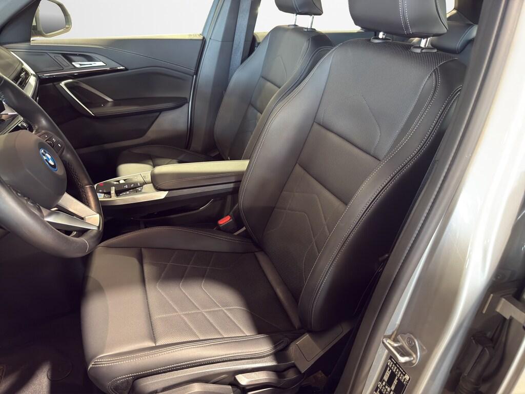 BMW iX1 edrive 20 X-Line