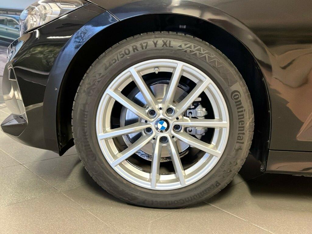 BMW Serie 3 318d Touring mhev 48V auto