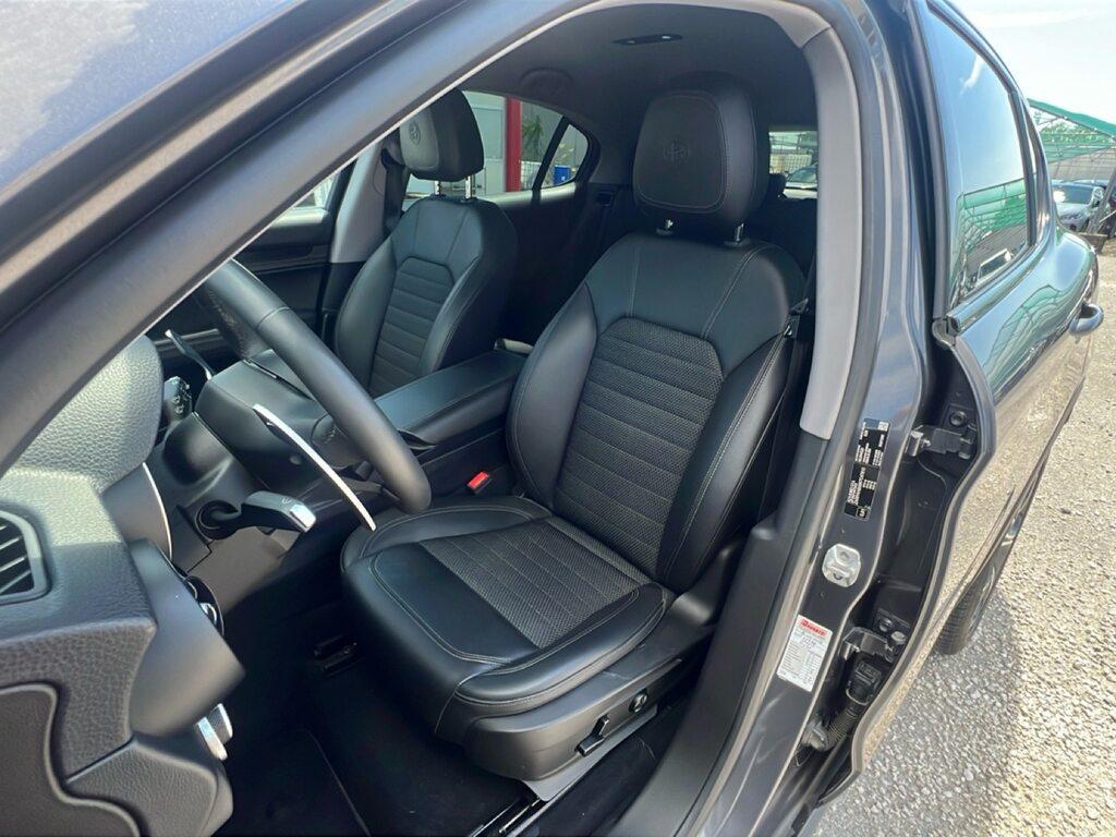 Alfa Romeo Stelvio 2.2 t B-Tech Q4 210cv auto