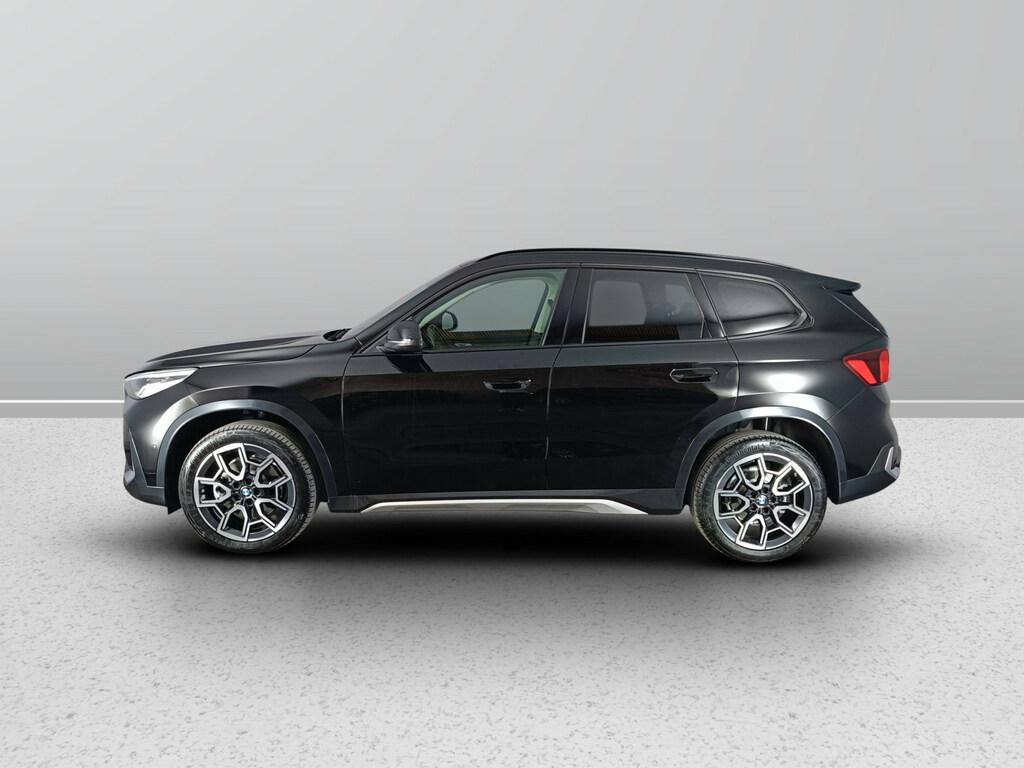 BMW X1 sdrive20i mhev 48V X-Line auto