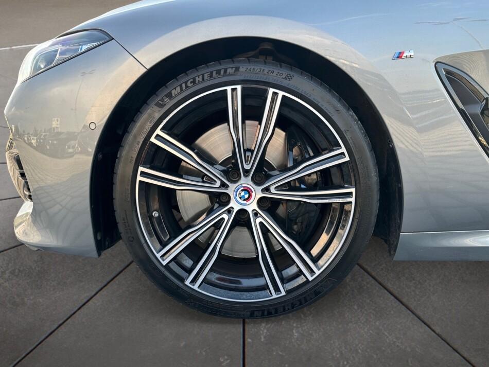 BMW Serie 8 M M 850i Coupe xdrive Individual Composition auto