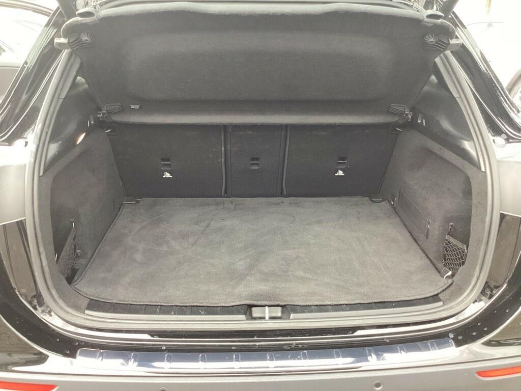 Mercedes GLA 180 d Progressive Advanced auto