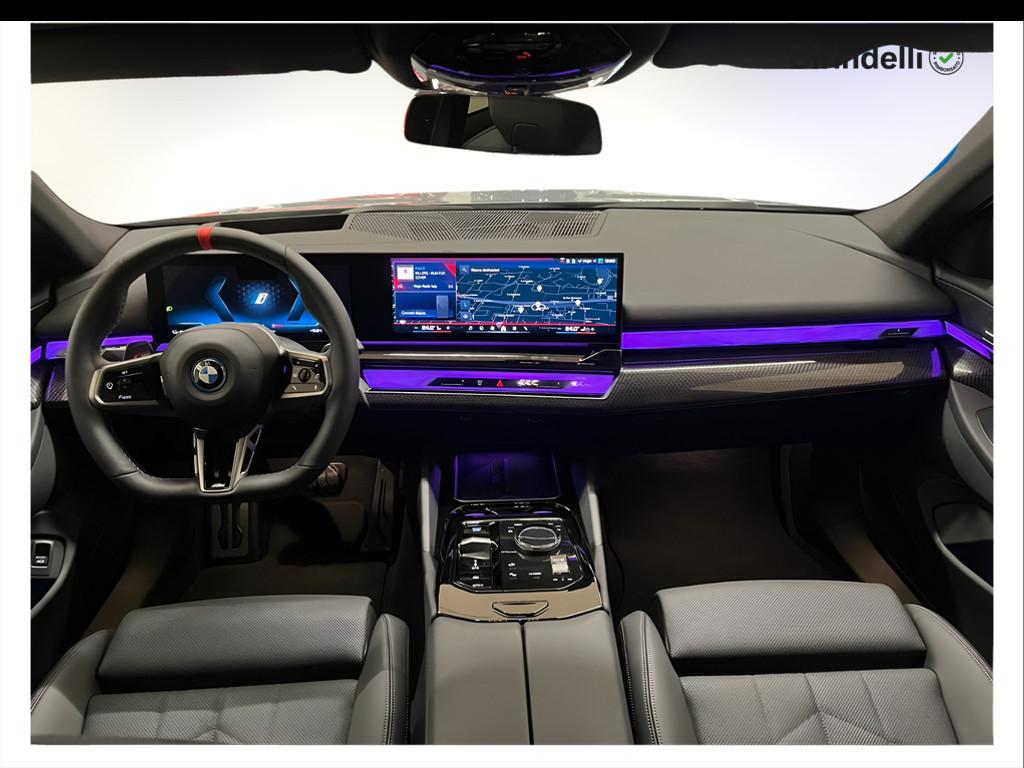 BMW i5 M60 auto