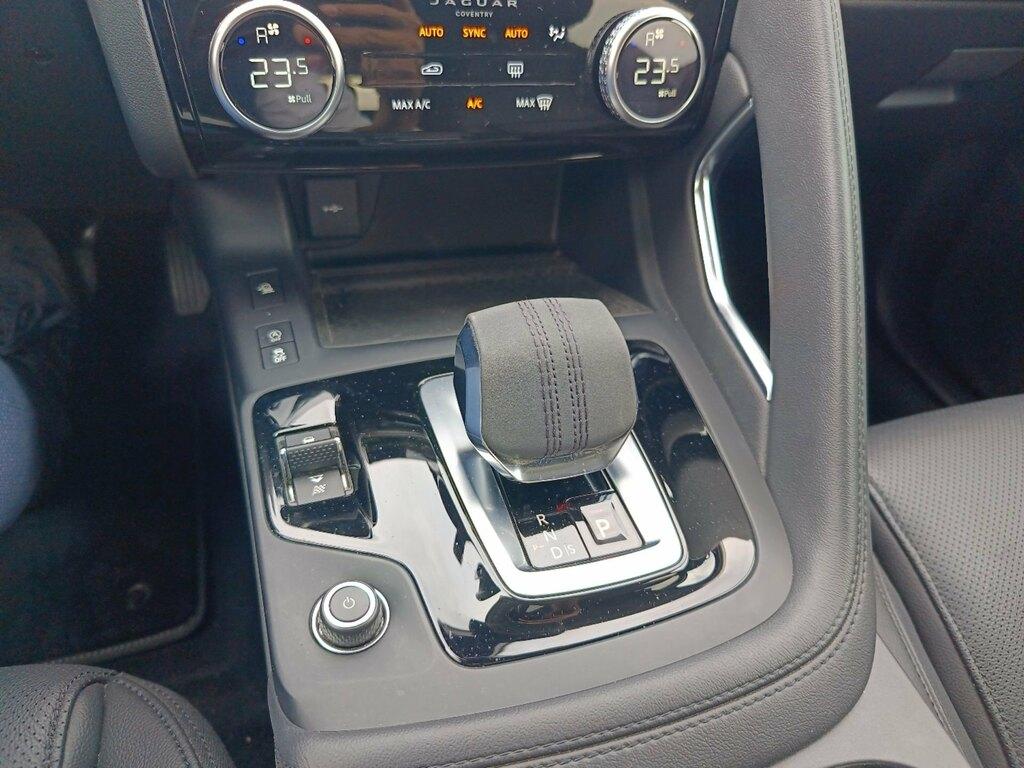 Jaguar E-Pace 1.5 P160 S fwd auto
