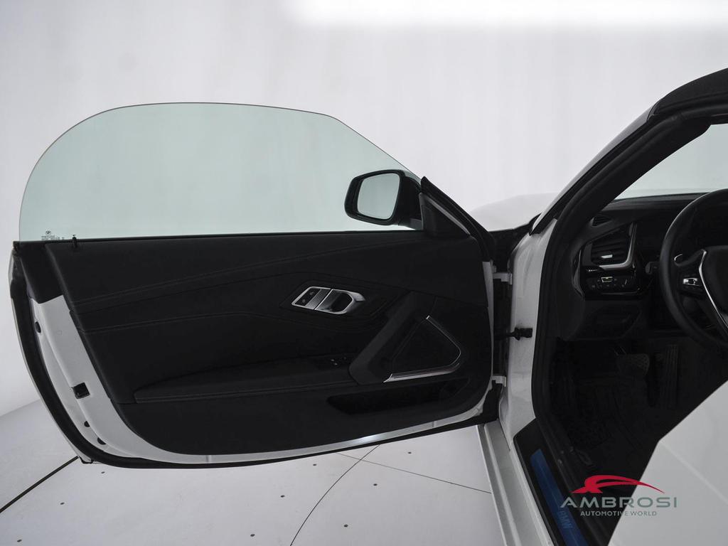 BMW Z4 sdrive 20i Sport auto