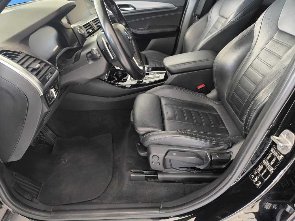 BMW X3 xdrive20d mhev 48V xLine auto