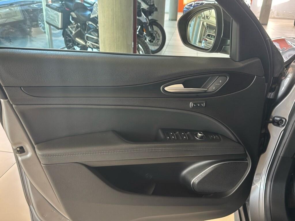 Alfa Romeo Stelvio 2.2 t Executive Q4 210cv auto