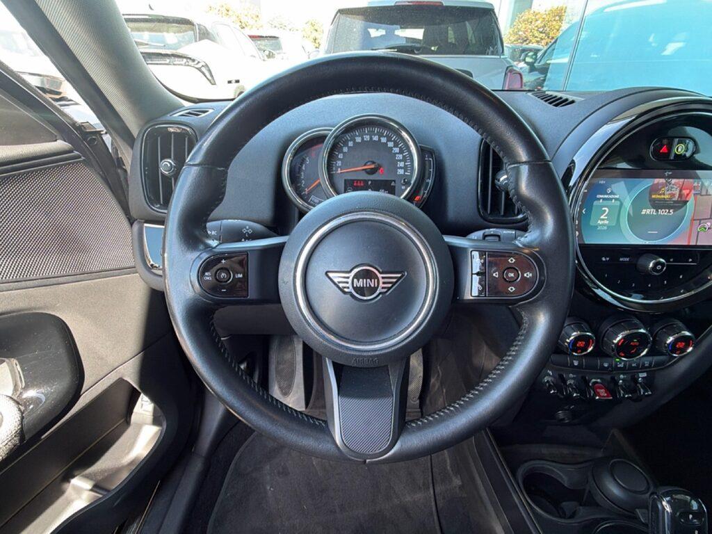 Mini Cooper D Countryman 2.0 TwinPower Turbo Cooper D Boost ALL4 Steptronic