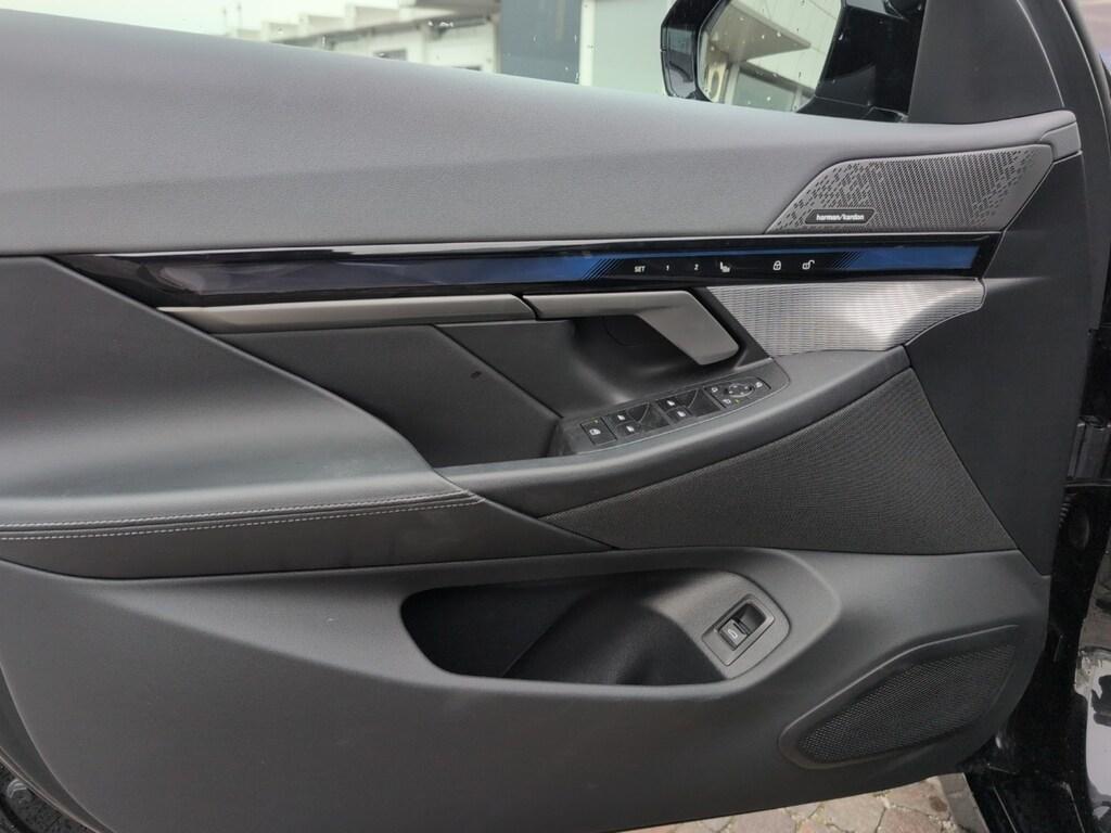 BMW i5 M i5 M60 M Sport Pro