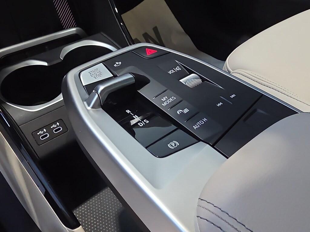 BMW X1 xdrive23d mhev 48V Msport auto