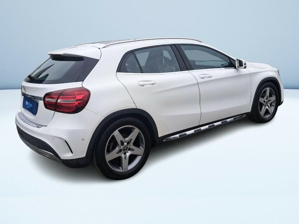 Mercedes GLA 220 Premium 4matic auto