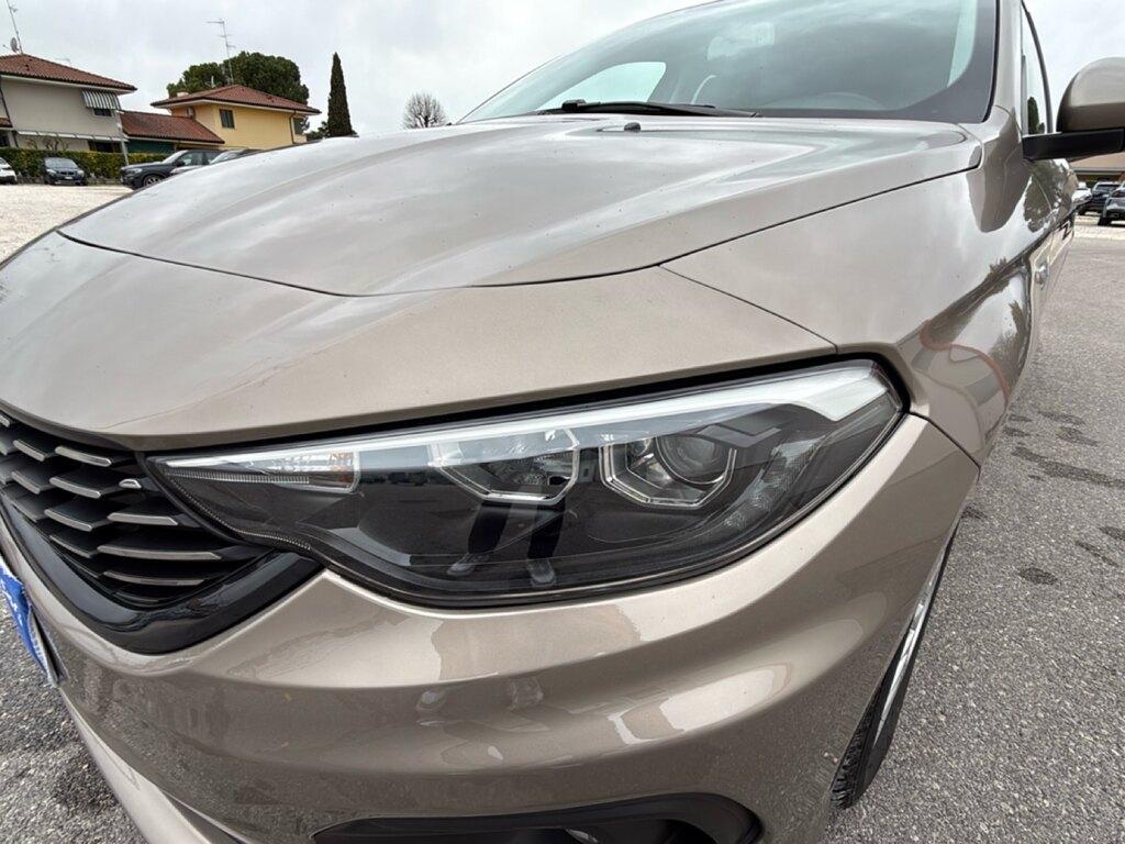 Fiat Tipo 5p 1.4 Lounge 95cv my20