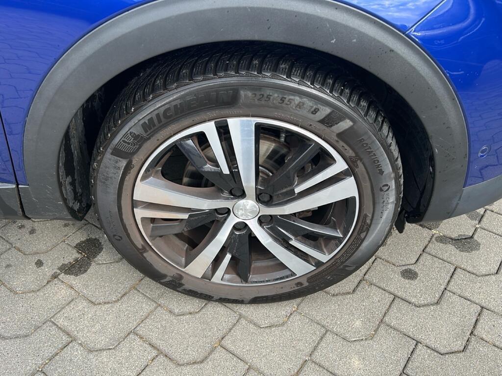 Peugeot 3008 1.5 bluehdi GT Line s&s 130cv eat8