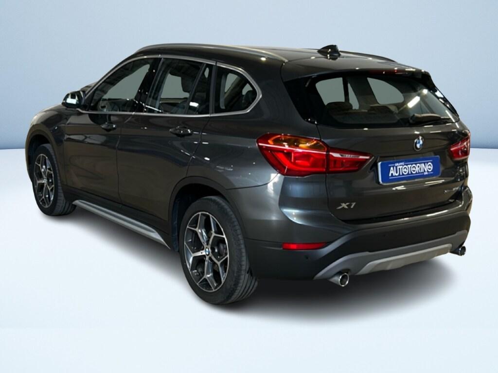 BMW X1 sdrive18d xLine auto my18