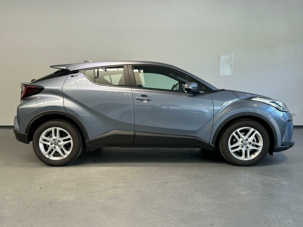 Toyota C-HR 1.8h Active e-cvt