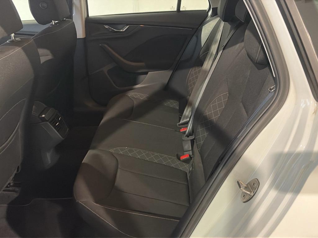 Skoda Scala 1.6 tdi Style 115cv dsg