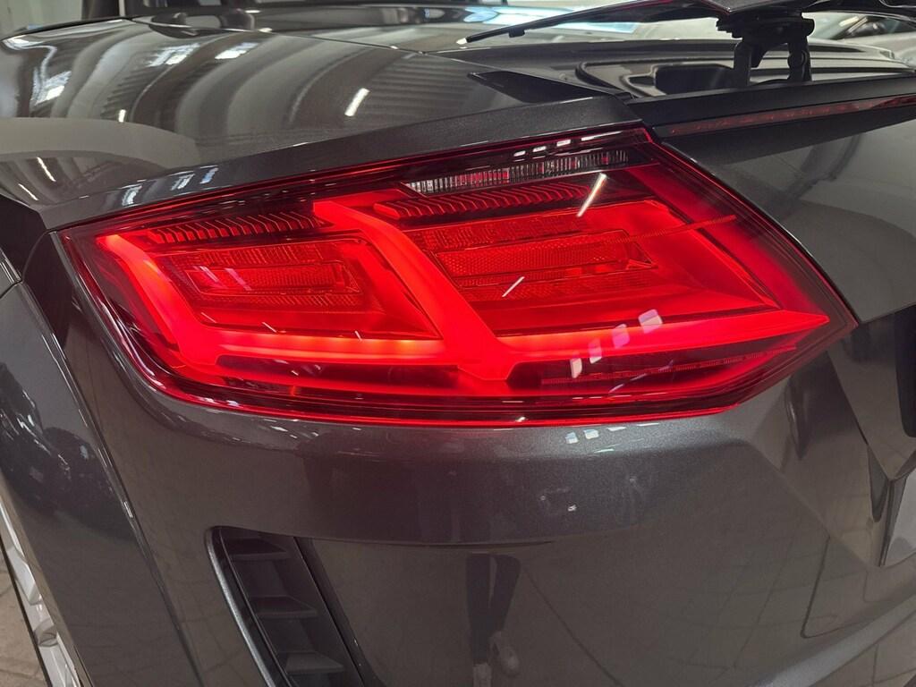 Audi TT Roadster 40 2.0 tfsi s-tronic